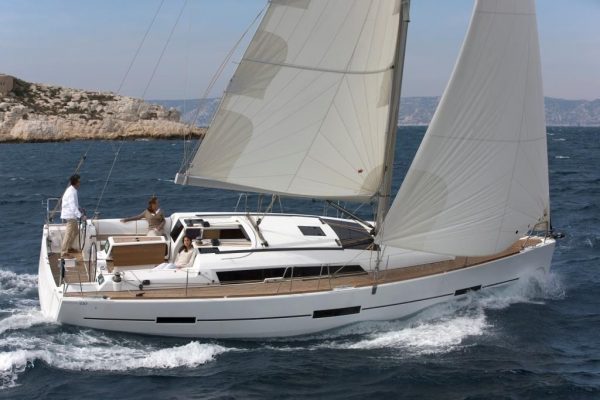 Dufour 410